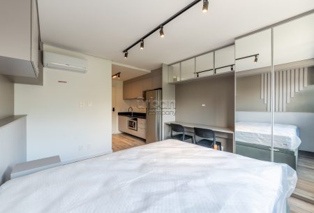 Loft com 24m², 1 quarto, no bairro Moinhos de Vento em Porto Alegre