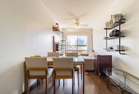 Apartamento com 48m², 1 quarto, 1 vaga, no bairro Petrópolis em Porto Alegre