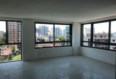 Apartamento Duplex com 107m², 2 quartos, 2 suítes, 2 vagas, no bairro Petrópolis em Porto Alegre