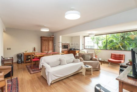 Apartamento com 142m², 3 quartos, 2 vagas, no bairro Petrópolis em Porto Alegre