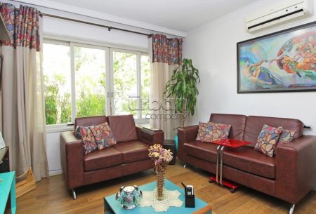 Apartamento com 105m², 3 quartos, 1 vaga, no bairro São João em Porto Alegre