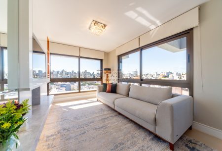 Apartamento com 95m², 2 quartos, 2 suítes, 3 vagas, no bairro Petrópolis em Porto Alegre