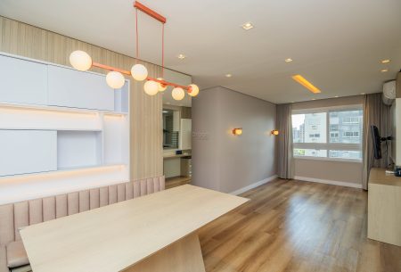 Apartamento com 81m², 3 quartos, 1 suíte, 2 vagas, no bairro Jardim Lindóia em Porto Alegre