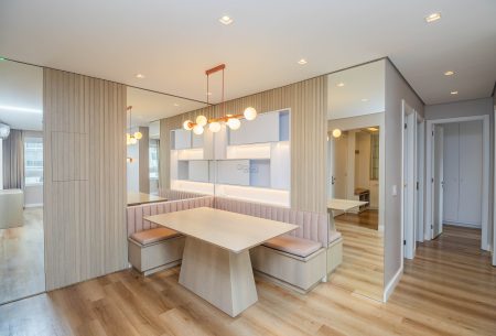 Apartamento com 81m², 3 quartos, 1 suíte, 2 vagas, no bairro Jardim Lindóia em Porto Alegre