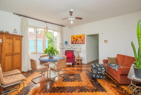 Apartamento com 103m², 3 quartos, 2 vagas, no bairro Petrópolis em Porto Alegre