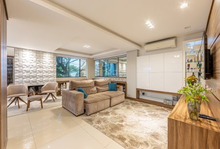 Apartamento com 166m², 4 quartos, 2 suítes, 3 vagas, no bairro Petrópolis em Porto Alegre
