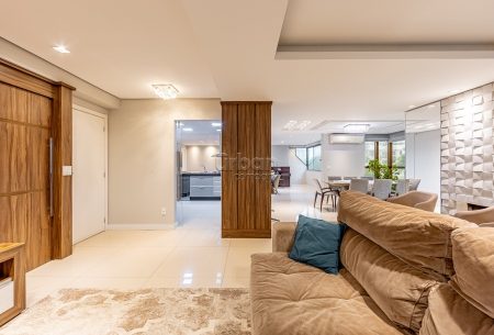 Apartamento com 166m², 4 quartos, 2 suítes, 3 vagas, no bairro Petrópolis em Porto Alegre