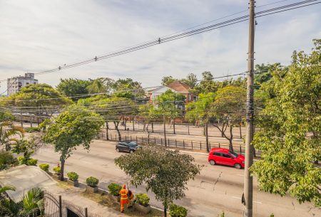 Apartamento com 105m², 3 quartos, 1 vaga, no bairro São João em Porto Alegre