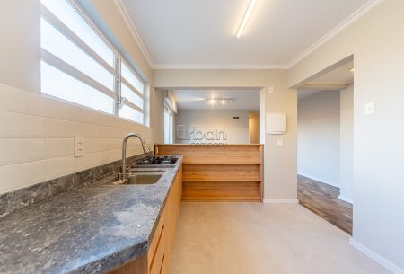 Apartamento com 80m², 2 quartos, 1 vaga, no bairro Petrópolis em Porto Alegre