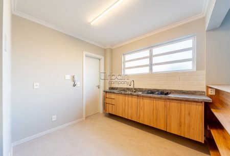 Apartamento com 80m², 2 quartos, 1 vaga, no bairro Petrópolis em Porto Alegre