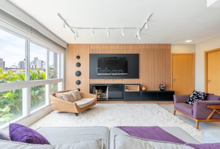 Apartamento com 126m², 3 quartos, 3 suítes, 2 vagas, no bairro Petrópolis em Porto Alegre