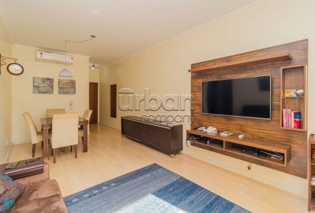 Apartamento com 78m², 2 quartos, 1 suíte, 2 vagas, no bairro Bela Vista em Porto Alegre