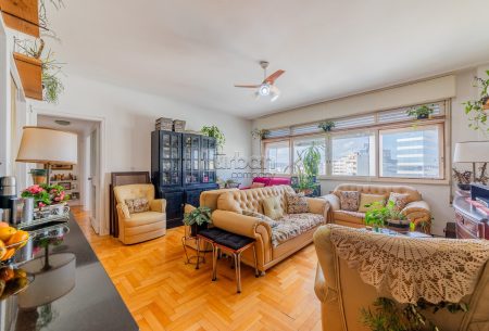 Apartamento com 106m², 3 quartos, 1 suíte, 1 vaga, no bairro Independência em Porto Alegre