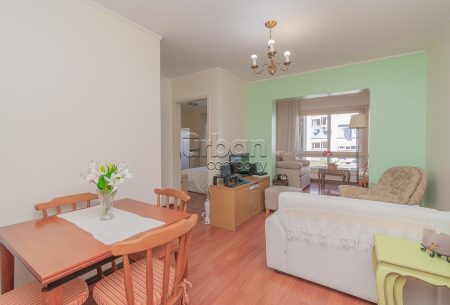Apartamento com 38m², 1 quarto, 1 vaga, no bairro Jardim Botânico em Porto Alegre