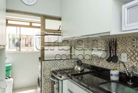 Apartamento com 69m², 2 quartos, 1 vaga, no bairro Rio Branco em Porto Alegre