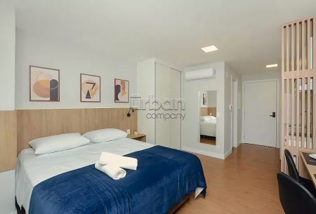Loft com 24m², 1 quarto, 1 vaga, no bairro Auxiliadora em Porto Alegre