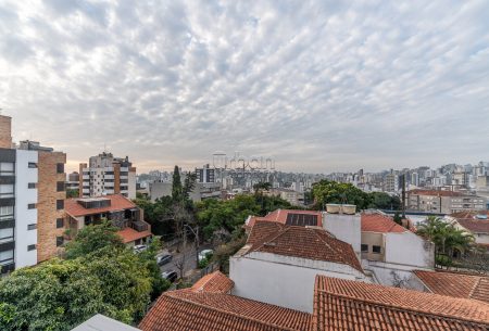 Apartamento com 90m², 2 quartos, 2 suítes, 2 vagas, no bairro Petrópolis em Porto Alegre
