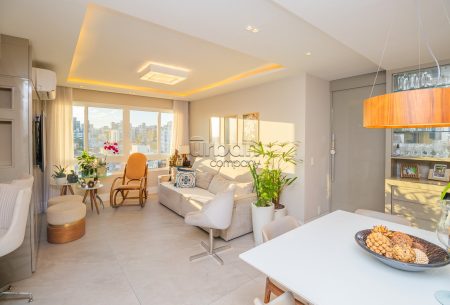 Apartamento com 89m², 3 quartos, 1 suíte, 2 vagas, no bairro Petrópolis em Porto Alegre
