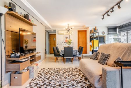 Apartamento com 109m², 3 quartos, 1 suíte, 2 vagas, no bairro Higienópolis em Porto Alegre