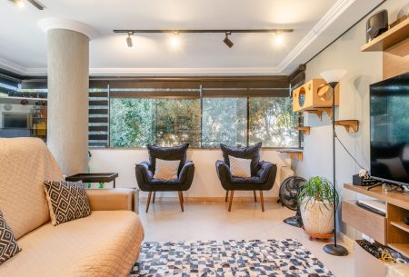 Apartamento com 109m², 3 quartos, 1 suíte, 2 vagas, no bairro Higienópolis em Porto Alegre