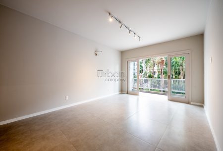 Apartamento com 148m², 3 quartos, 1 suíte, 1 vaga, no bairro Moinhos de Vento em Porto Alegre