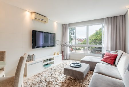 Apartamento com 90m², 3 quartos, 1 suíte, 2 vagas, no bairro Auxiliadora em Porto Alegre
