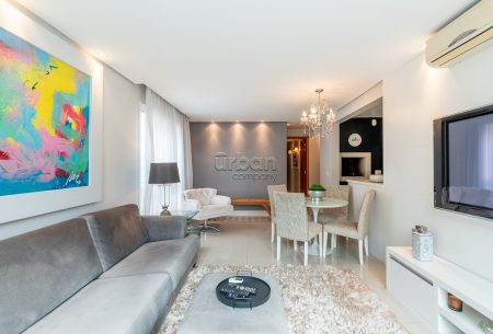 Apartamento com 90m², 3 quartos, 1 suíte, 2 vagas, no bairro Auxiliadora em Porto Alegre