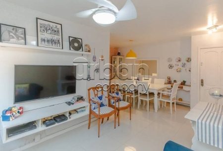 Apartamento com 109m², 3 quartos, 1 suíte, 1 vaga, no bairro Moinhos de Vento em Porto Alegre