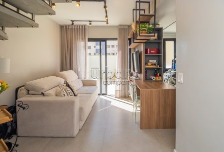 Loft com 67m², 1 quarto, 1 suíte, 1 vaga, no bairro Petrópolis em Porto Alegre