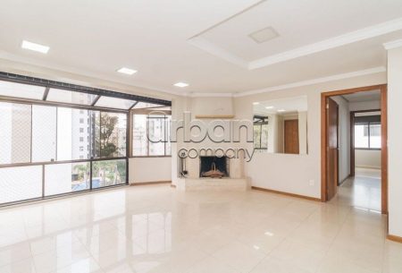 Cobertura com 245m², 3 quartos, 1 suíte, 2 vagas, no bairro Bela Vista em Porto Alegre