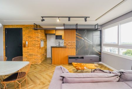 Apartamento com 66m², 2 quartos, 1 suíte, 2 vagas, no bairro Jardim Lindóia em Porto Alegre