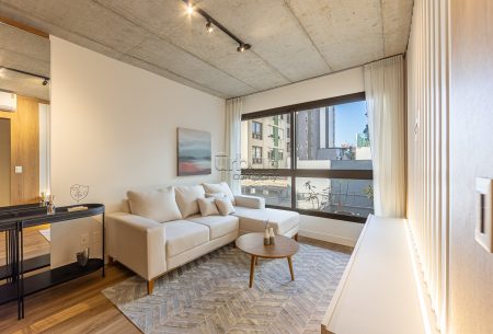 Apartamento com 67m², 2 quartos, 1 suíte, 1 vaga, no bairro Petrópolis em Porto Alegre