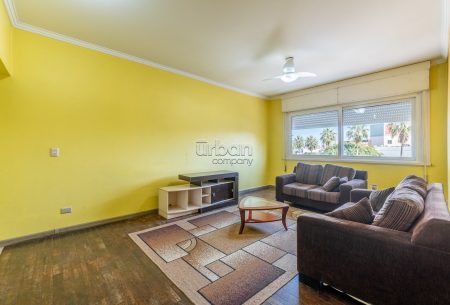Apartamento com 129m², 3 quartos, 1 suíte, 1 vaga, no bairro Petrópolis em Porto Alegre