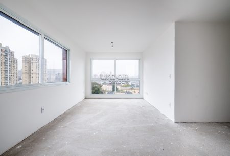 Apartamento com 92m², 3 quartos, 3 suítes, 2 vagas, no bairro Passo da Areia em Porto Alegre