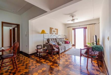 Apartamento com 148m², 3 quartos, 1 suíte, 1 vaga, no bairro Cidade Baixa em Porto Alegre