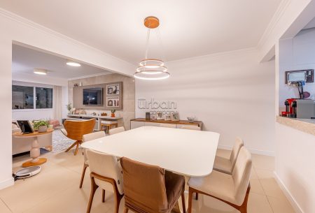 Apartamento com 119m², 3 quartos, 3 suítes, 3 vagas, no bairro Chácara Das Pedras em Porto Alegre