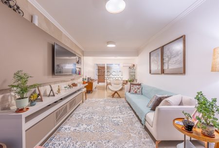 Apartamento com 119m², 3 quartos, 3 suítes, 3 vagas, no bairro Chácara Das Pedras em Porto Alegre