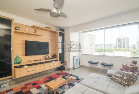 Apartamento com 76m², 2 quartos, 1 vaga, no bairro Moinhos de Vento em Porto Alegre