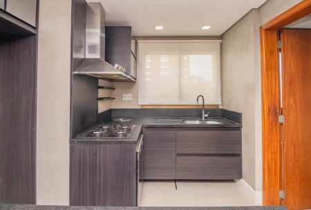 Apartamento com 79m², 2 quartos, 2 suítes, 1 vaga, no bairro Passo da Areia em Porto Alegre