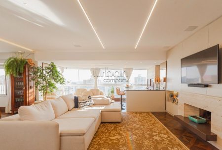 Apartamento com 162m², 3 quartos, 3 suítes, 3 vagas, no bairro Central Parque em Porto Alegre