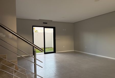 Casa com 175m², 3 quartos, 2 vagas, no bairro Moinhos de Vento em Canoas