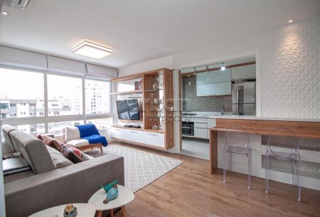 Apartamento com 70m², 2 quartos, 1 suíte, 2 vagas, no bairro Jardim Botânico em Porto Alegre