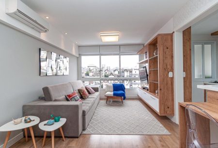 Apartamento com 70m², 2 quartos, 1 suíte, 2 vagas, no bairro Jardim Botânico em Porto Alegre