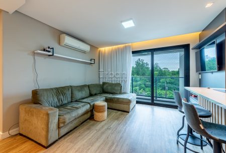 Apartamento com 73m², 2 quartos, 1 suíte, 2 vagas, no bairro Petrópolis em Porto Alegre