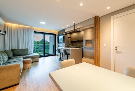 Apartamento com 73m², 2 quartos, 1 suíte, 2 vagas, no bairro Petrópolis em Porto Alegre