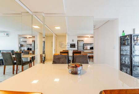 Apartamento com 71m², 2 quartos, 1 suíte, 2 vagas, no bairro Petrópolis em Porto Alegre