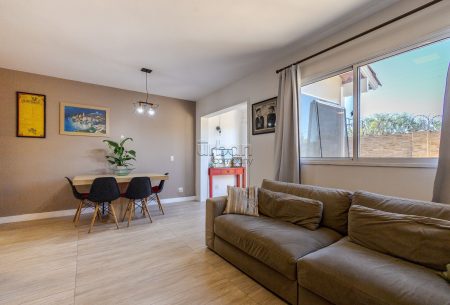Casa em Condomínio com 144m², 3 quartos, 1 suíte, 2 vagas, no bairro Ecoville em Porto Alegre