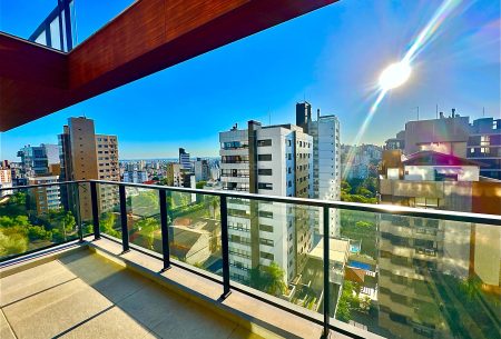 Apartamento com 218m², 3 quartos, 3 suítes, 3 vagas, no bairro Petrópolis em Porto Alegre