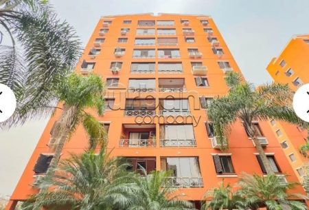 Apartamento com 74m², 3 quartos, 1 vaga, no bairro Chácara das Pedras em Porto Alegre