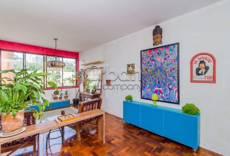 Apartamento com 109m², 4 quartos, 1 vaga, no bairro Floresta em Porto Alegre